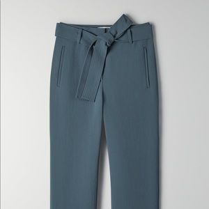 Aritzia tie-front pant